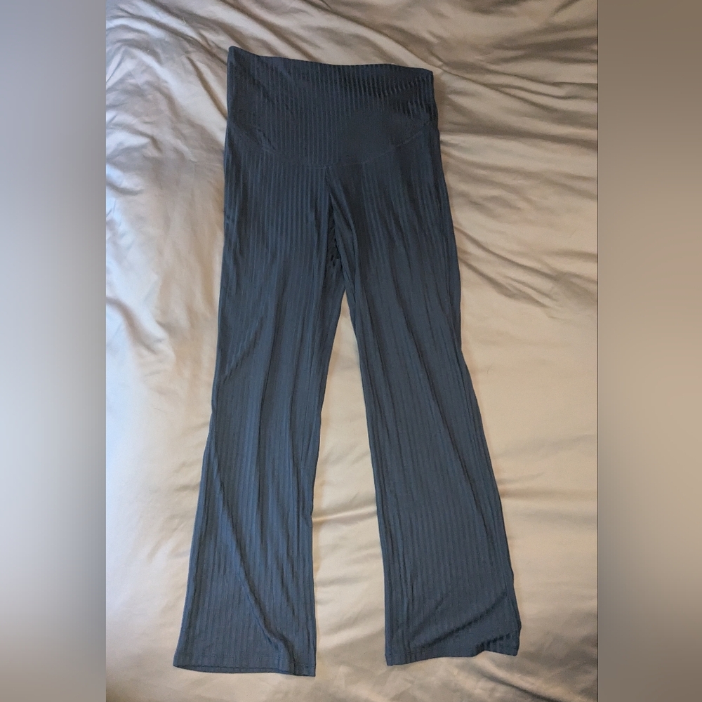 H&M Maternity Yoga Pants